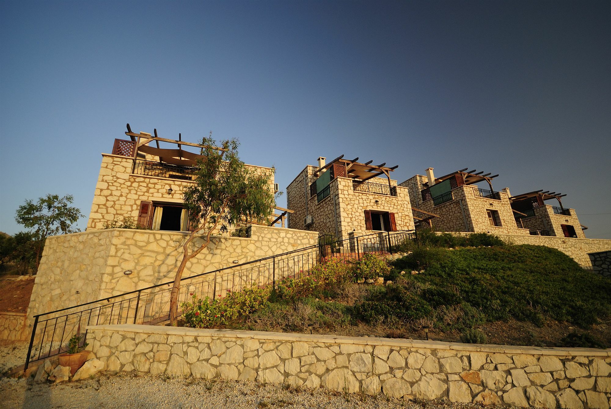 Ville Du Soleil - Exclusive Homes With Rustic Charm And Sensational Views Of The Mediterranean Sea Макригиалос Экстерьер фото
