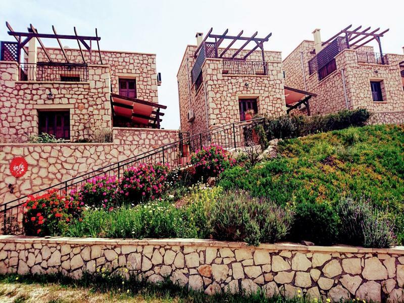 Ville Du Soleil - Exclusive Homes With Rustic Charm And Sensational Views Of The Mediterranean Sea Макригиалос Экстерьер фото