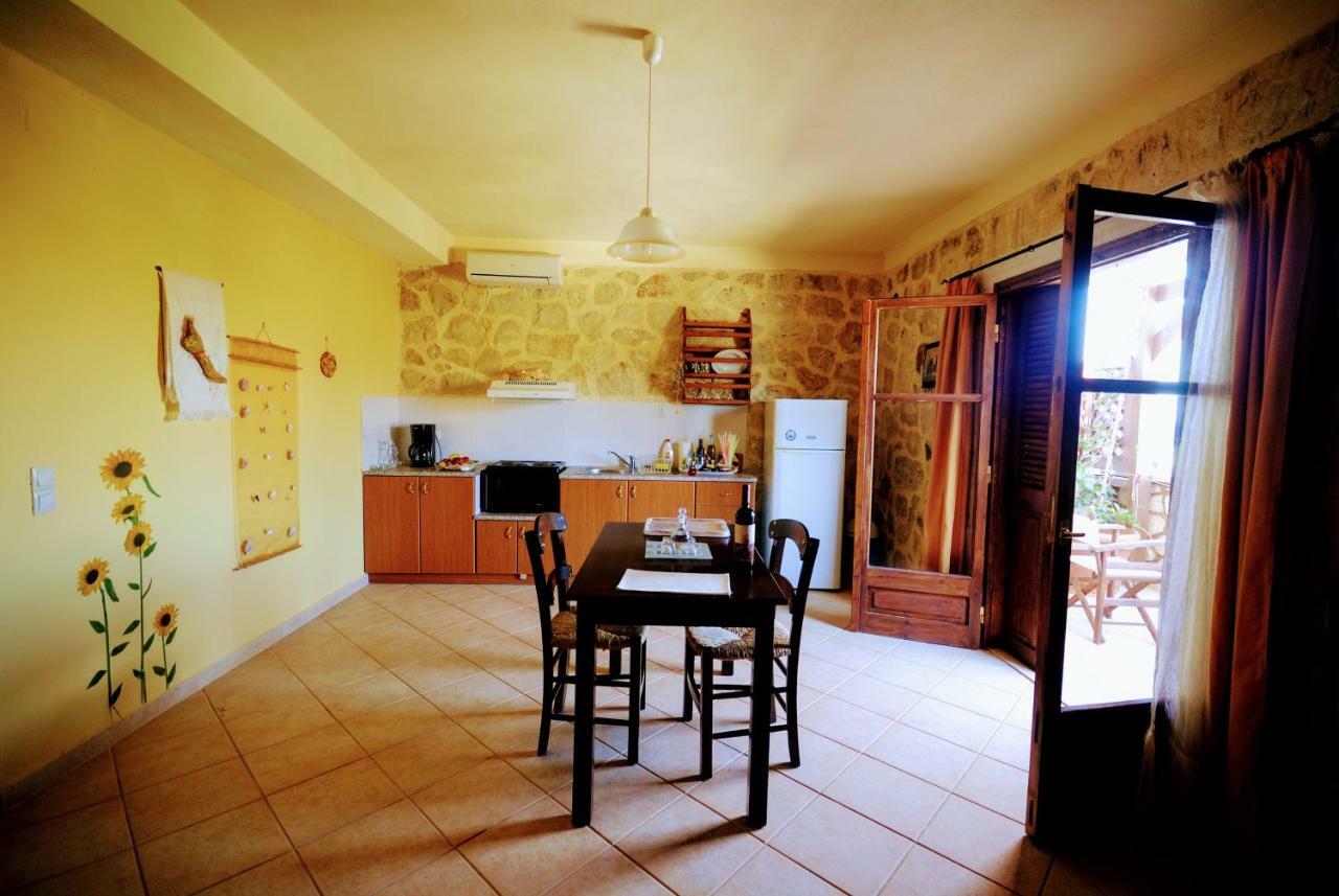 Ville Du Soleil - Exclusive Homes With Rustic Charm And Sensational Views Of The Mediterranean Sea Макригиалос Экстерьер фото