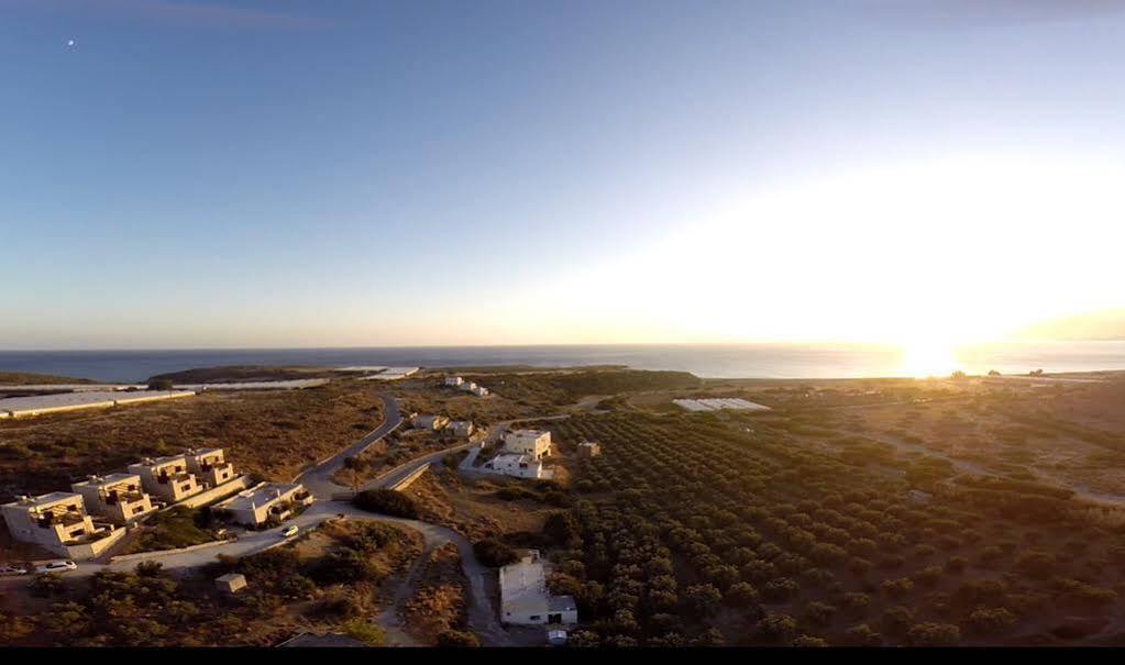 Ville Du Soleil - Exclusive Homes With Rustic Charm And Sensational Views Of The Mediterranean Sea Макригиалос Экстерьер фото